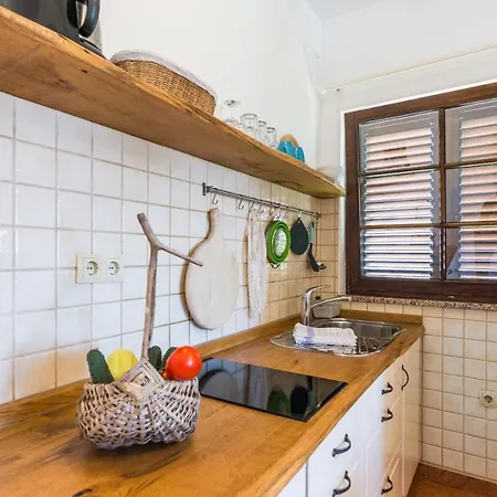 Makii بيوغْغاد نا موغو