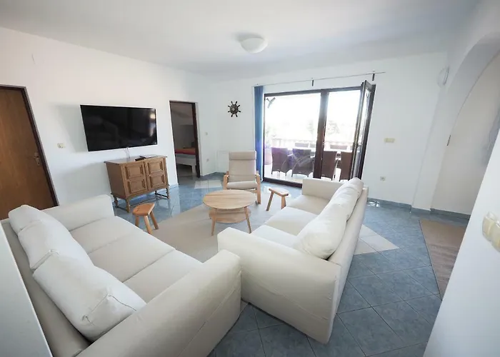 Makii ビオグラード・ナ・モル