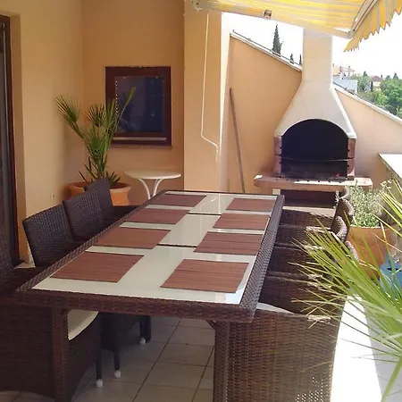 Makii Apartament Biograd Na Moru